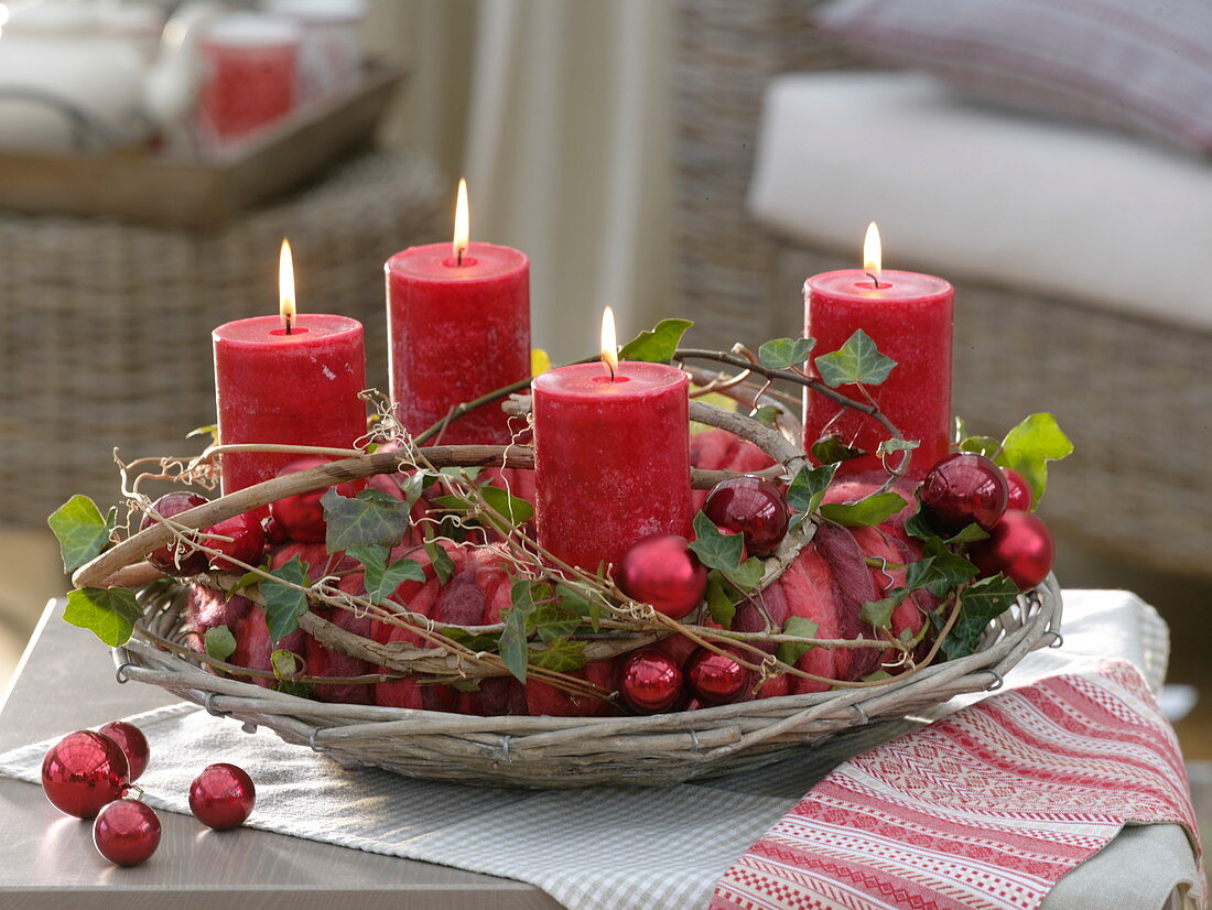 Red Advent wreath with felt cord