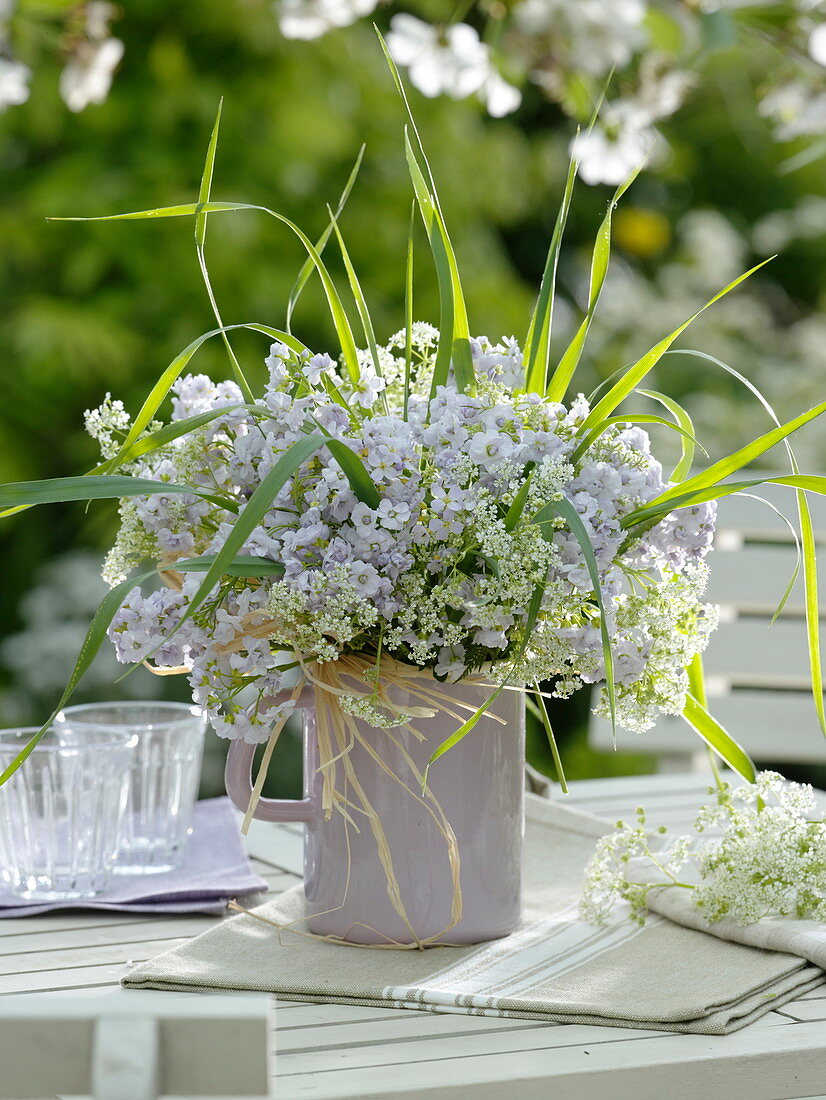 Meadow bouquet of Cardamine pratensis (meadow foamwort) and Anthriscus