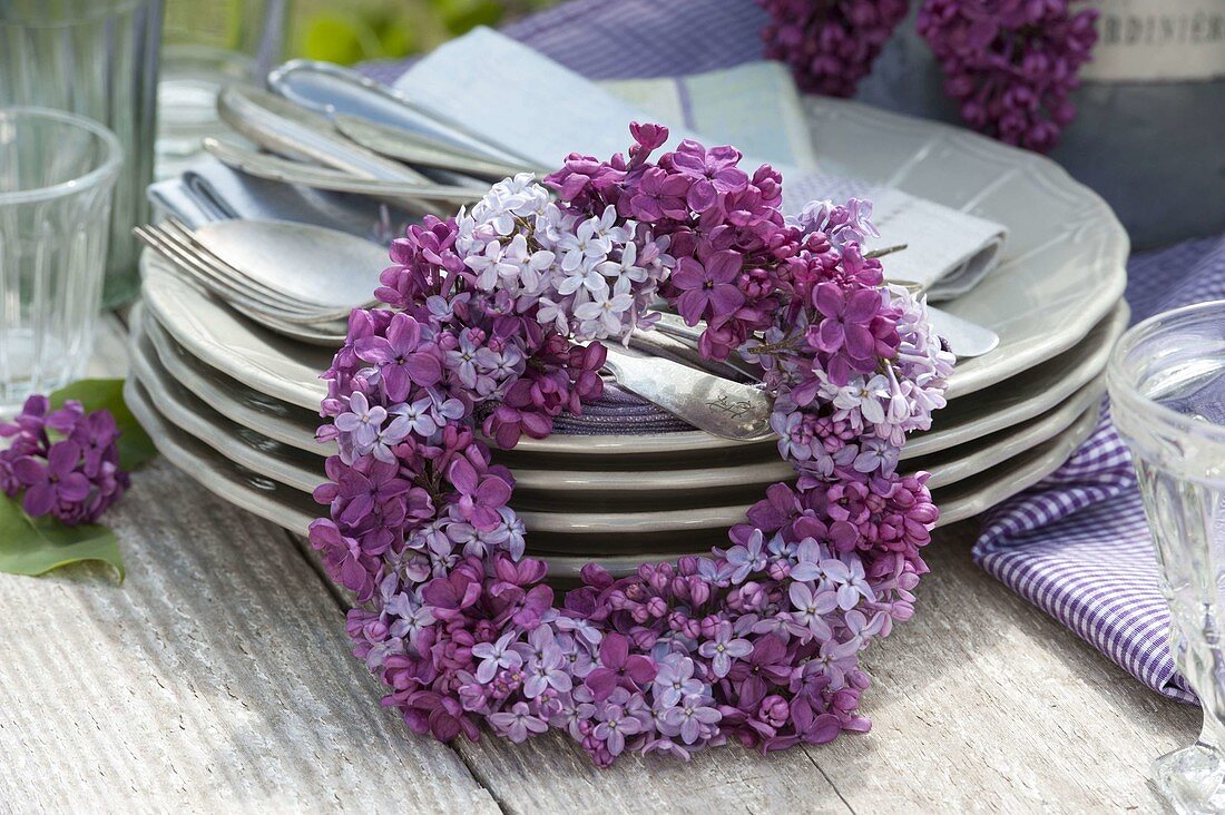 Wreath of Syringa (Lilac)