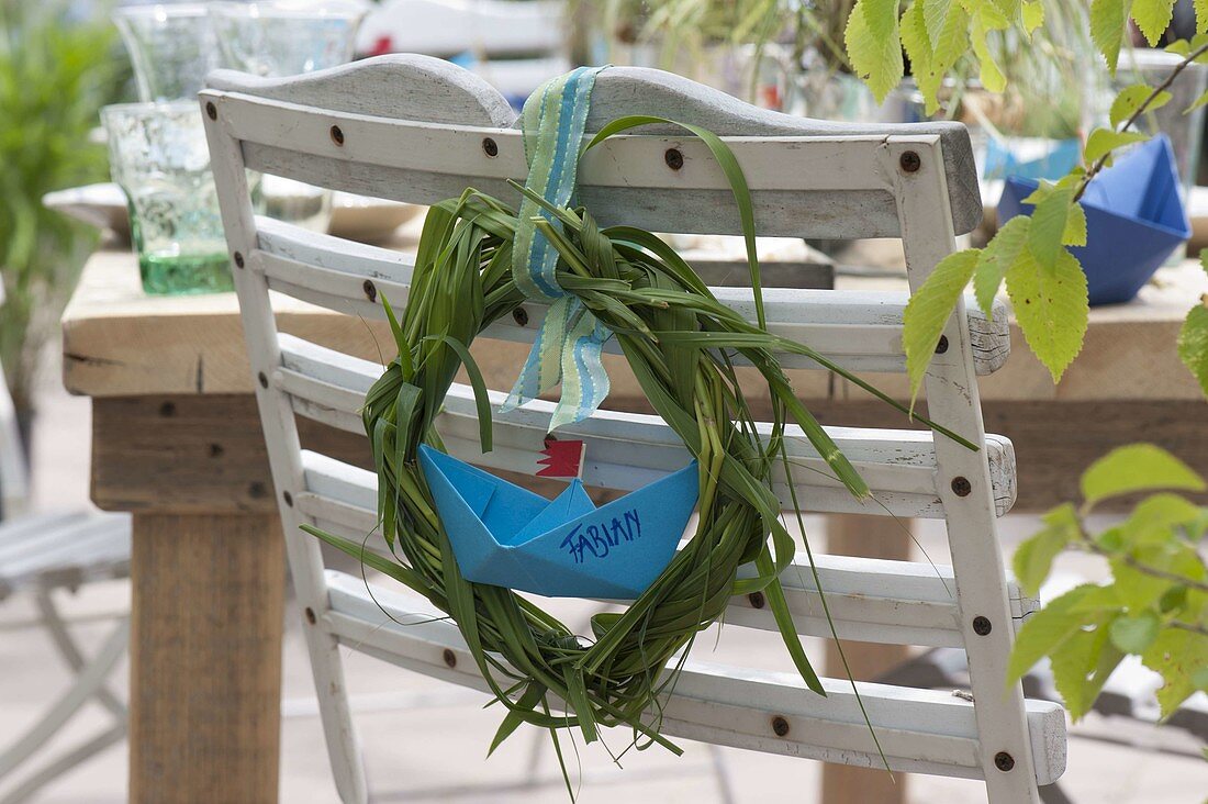 Maritime grass table decoration