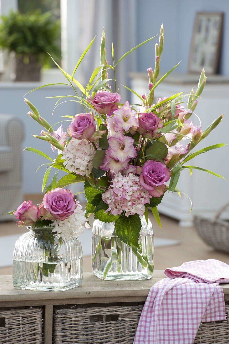 Late summer bouquet with Rosa 'Variance', Gladiolus