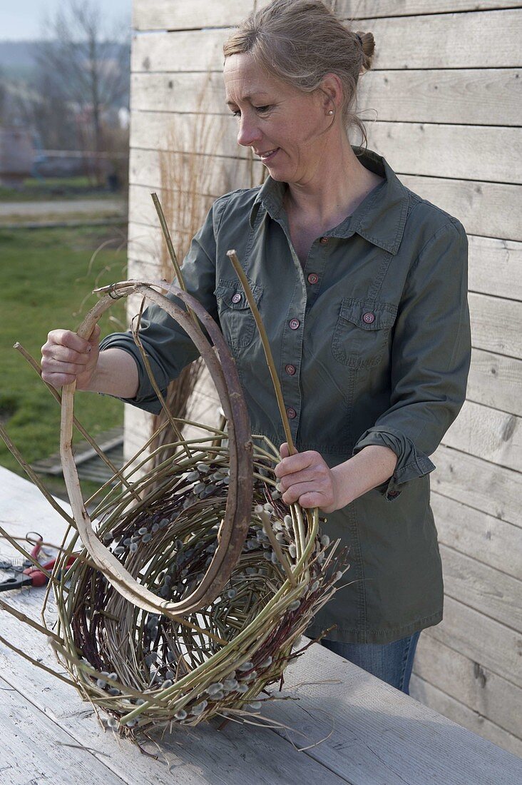 Homemade wicker basket with kitty willow, willow and grass (5/7)