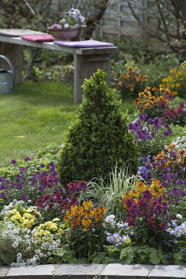 Fragrant spring bed with gold varnish