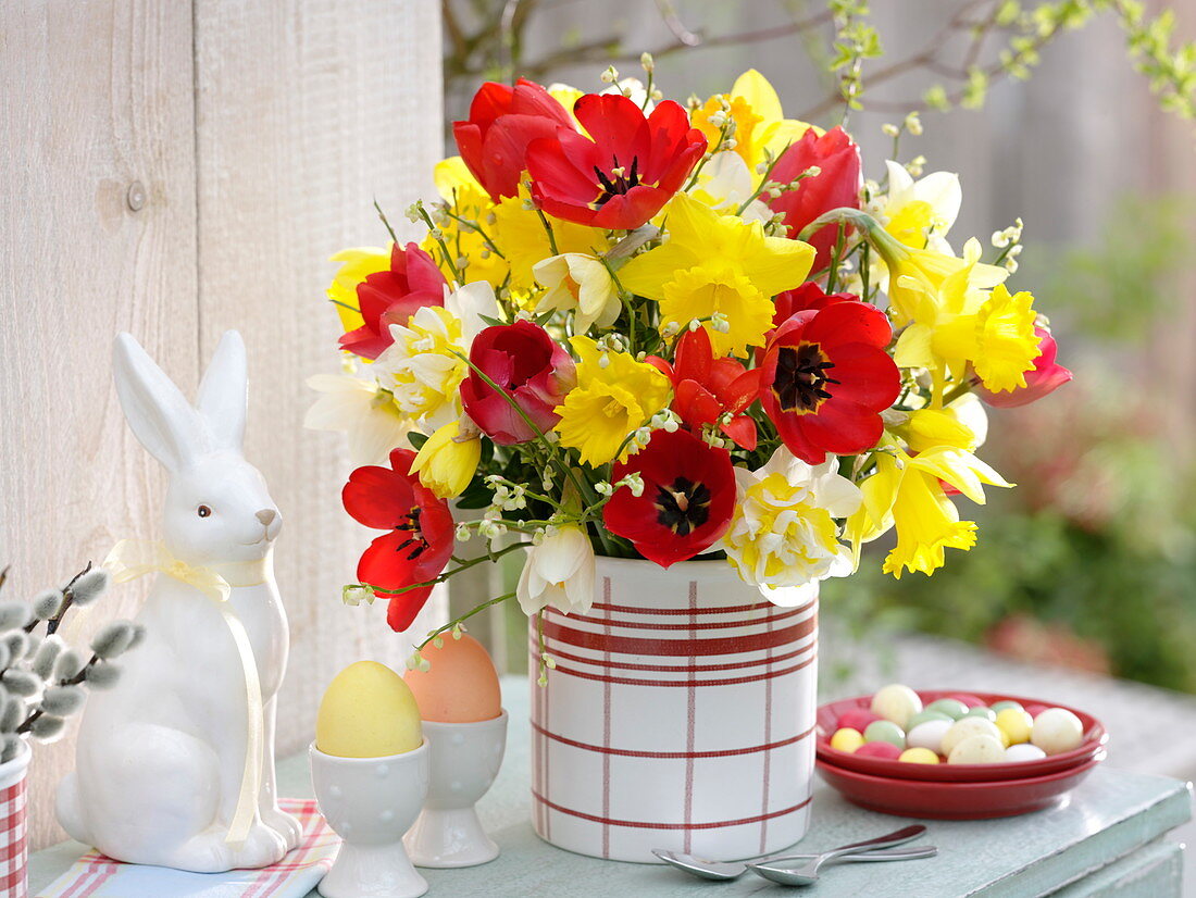 Spring bouquet with red Tulipa (tulip), Narcissus (Narcissus)