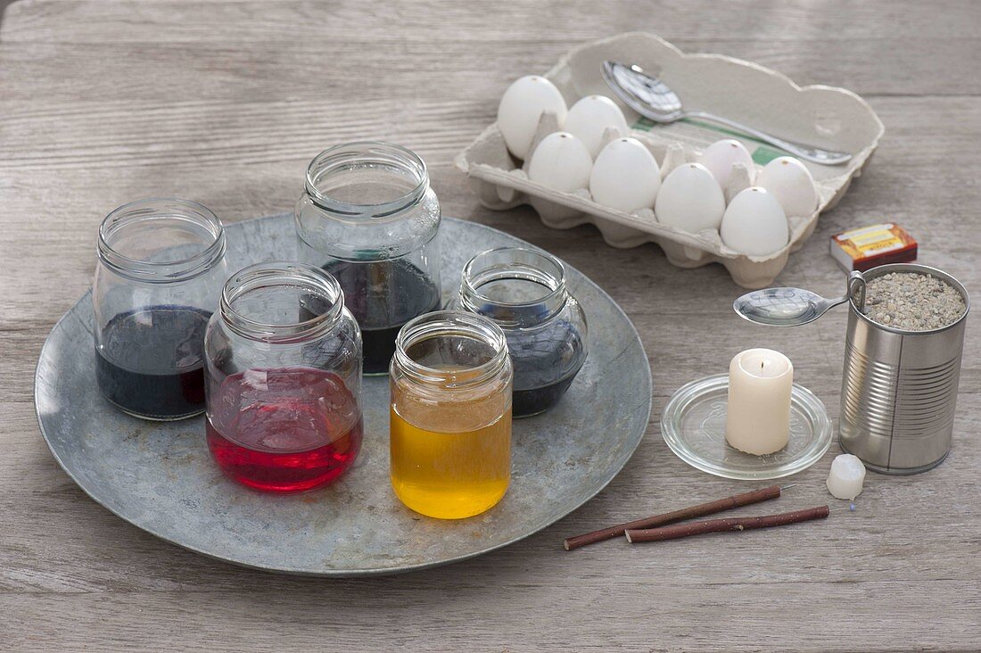 Egg coloring with wax reservation technique