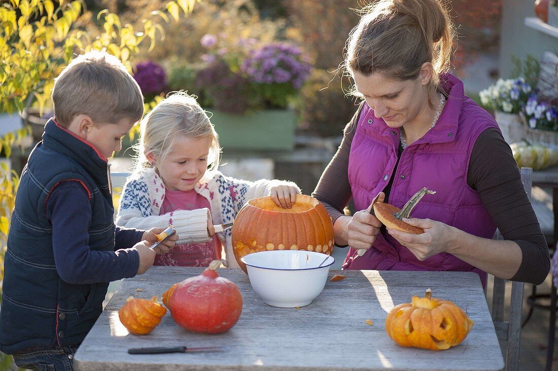 Carving pumpkins with children