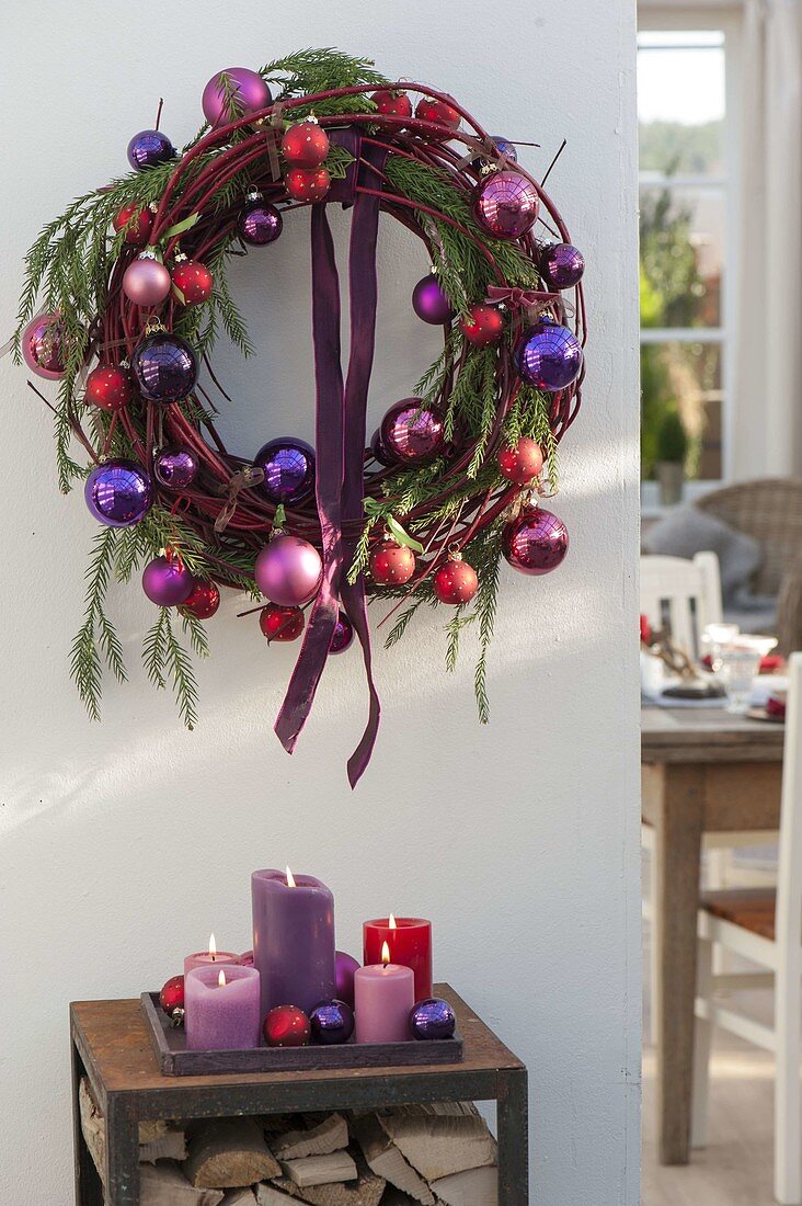 Wreath decorated with Cornus and Cryptomeria