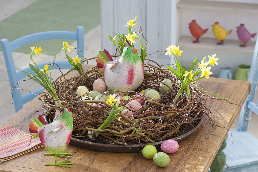 Easter wreath out of Salix tortuosa (corkscrew willow)