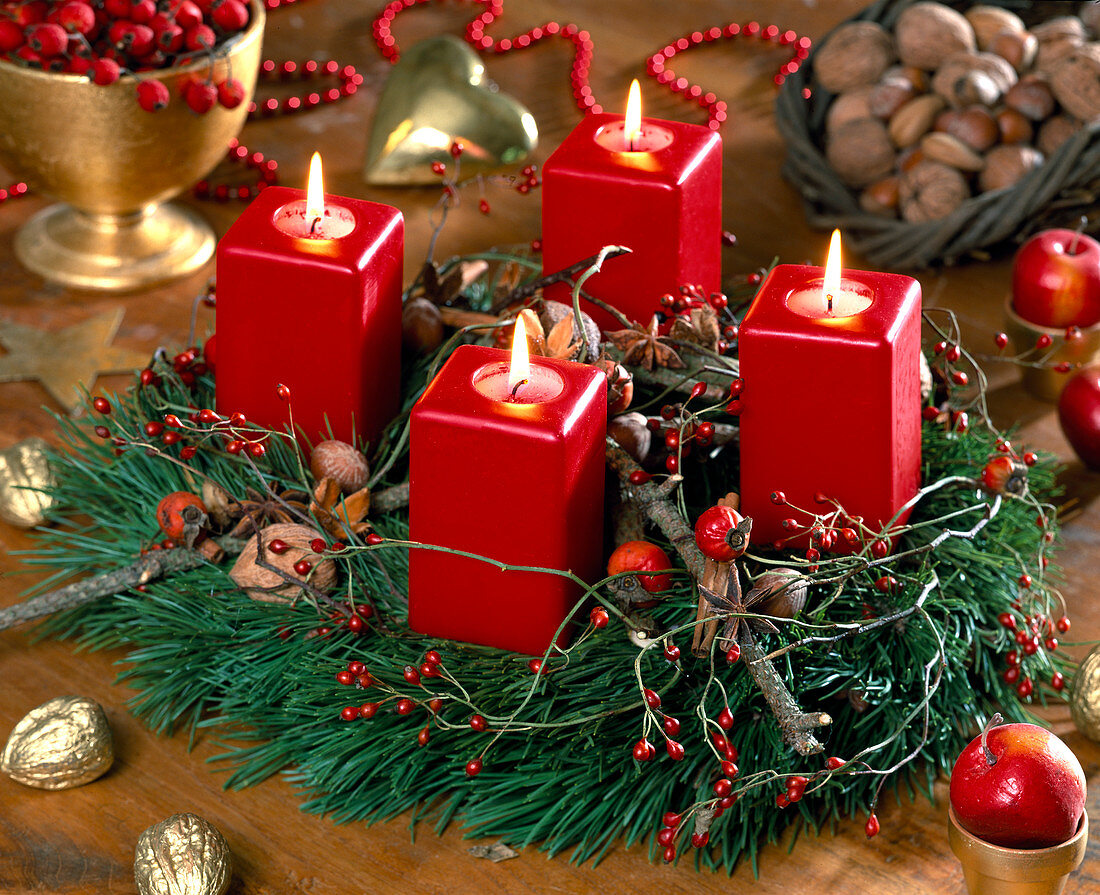 Advent wreath of pine twigs