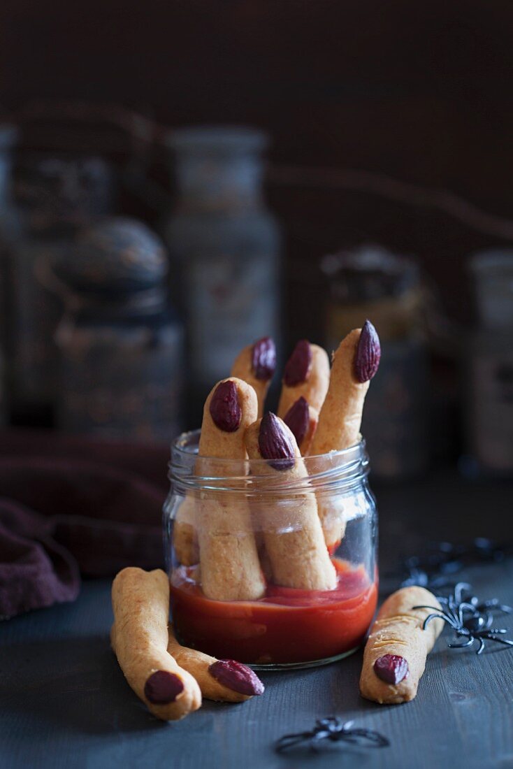 Hexenfinger-Cookies für Halloween