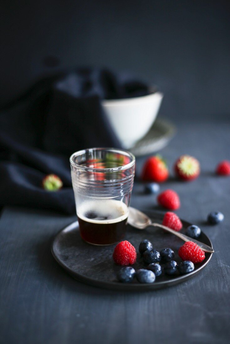 Coffee and fresh berries