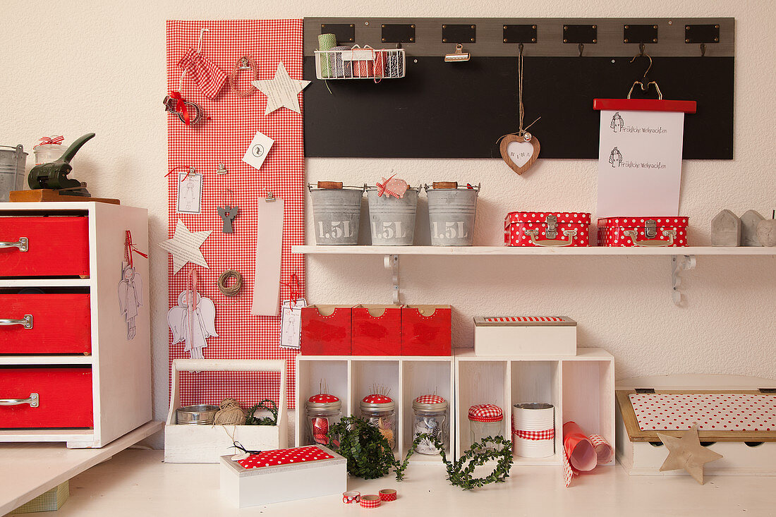 Attractive organiser system for craft supplies in red and white