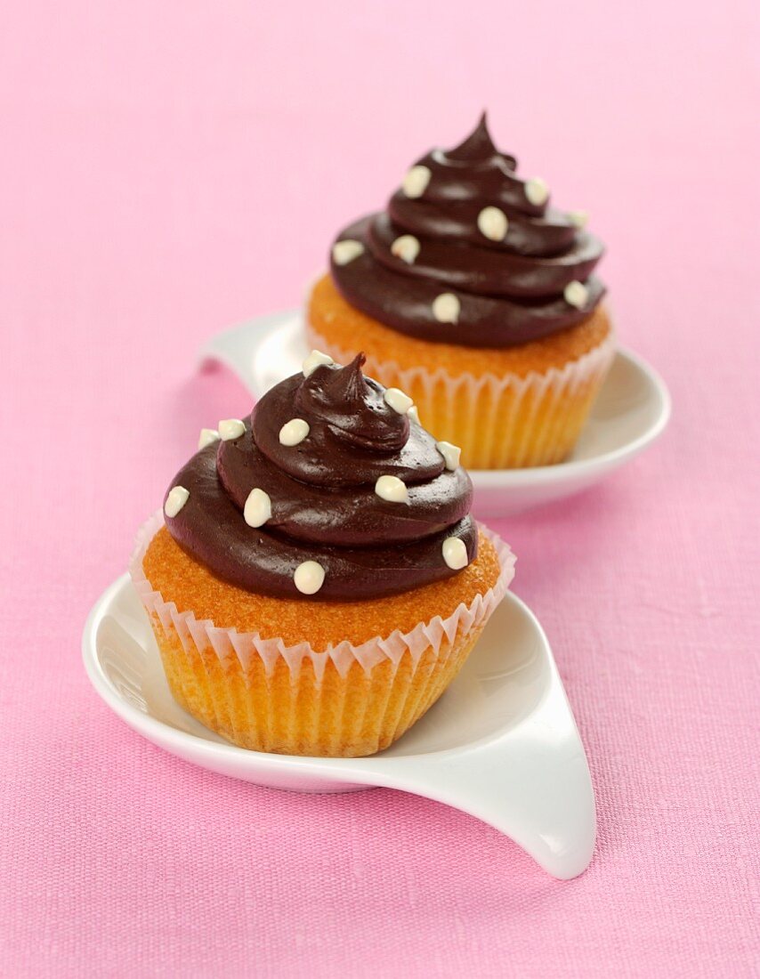 Joghurt-Cupcakes mit Schokoladencreme