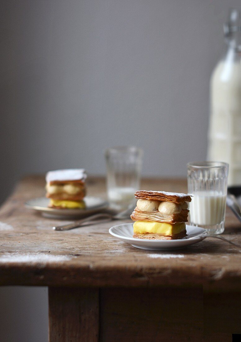 Millefeuille with lemon cream and mascarpone mousse