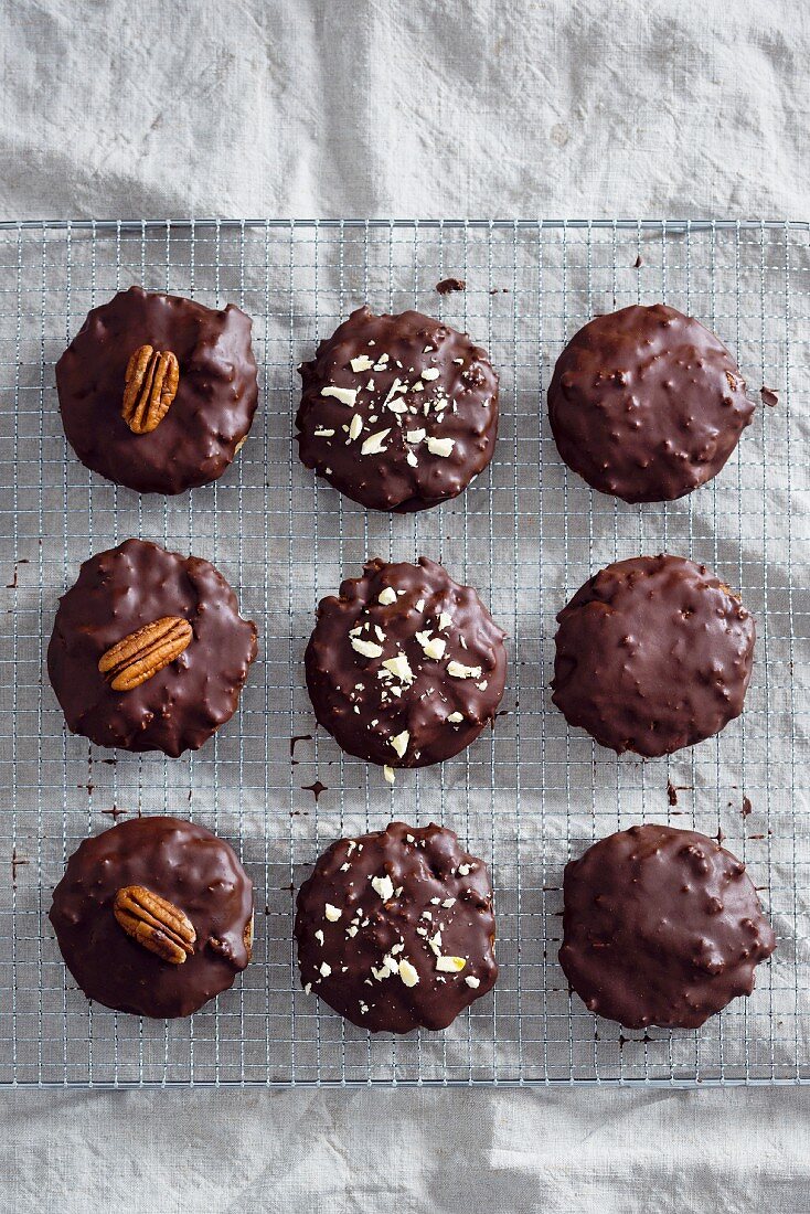 Vegane Lebkuchen mit Zartbitterglasur