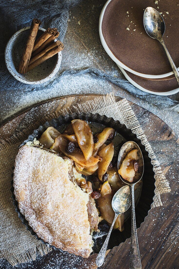 Apple Pie with sultanas and cinnamon