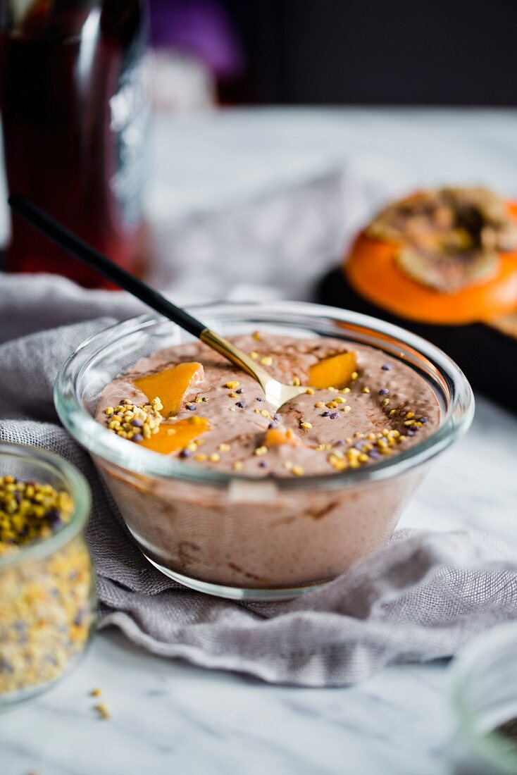 Schokoladenpudding mit Chia-Samen