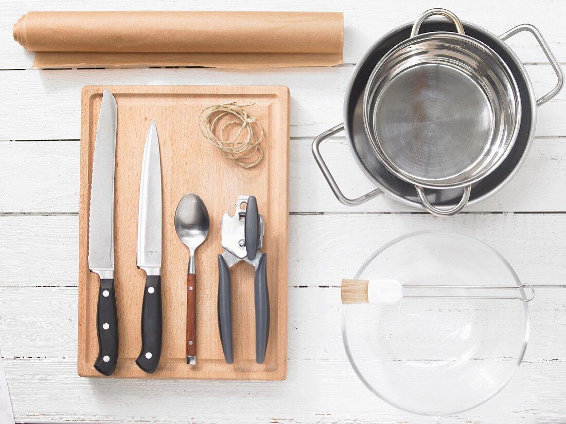 Kitchen utensils for making pasta