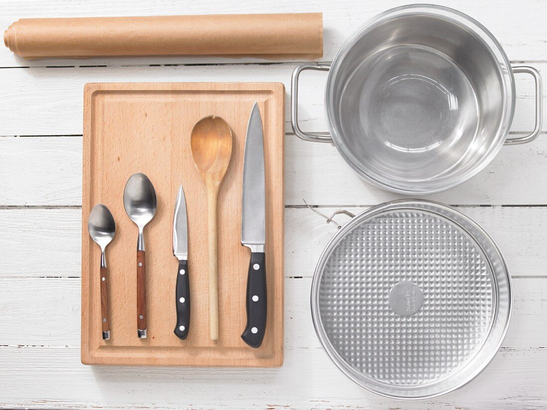 Kitchen utensils for preparing cereals