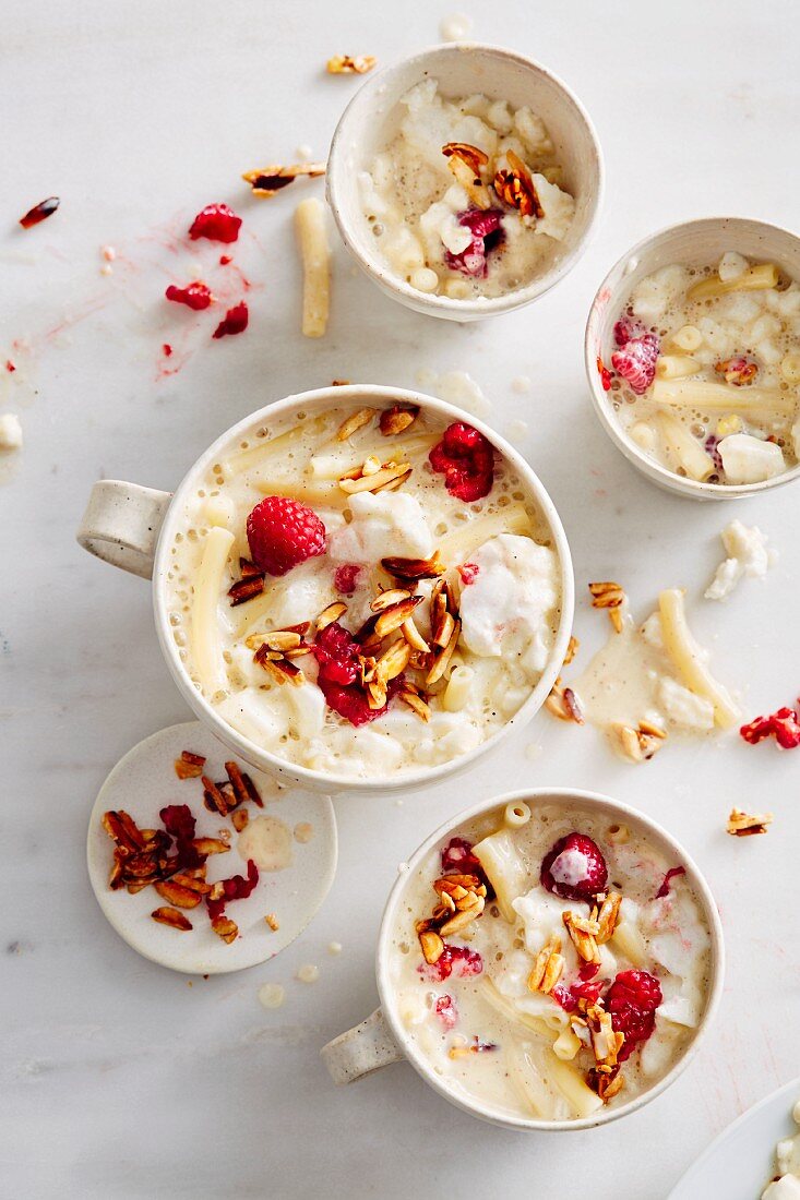 Sweet vanilla noodle soup with raspberries and almonds (soul food)