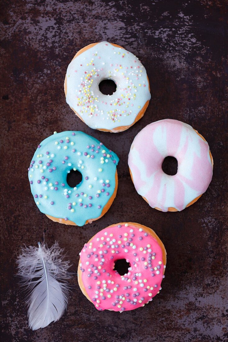 Donuts mit Zuckerglasur