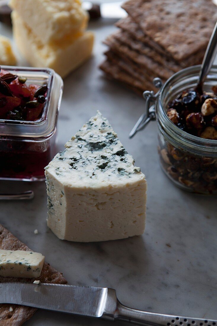 Blue cheese, crackers, nuts and chutney