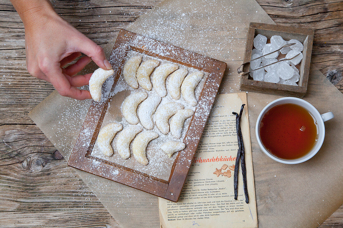 Vanilla crescent biscuits, tea and rock candy sugar cubes