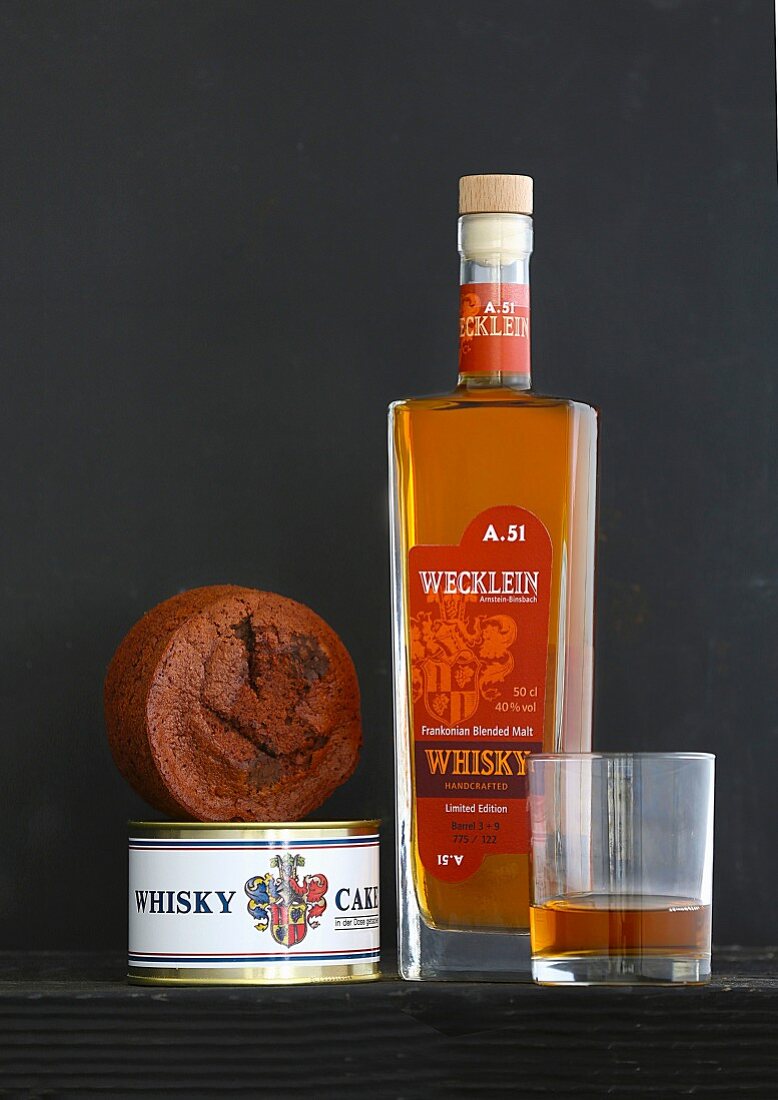 Whisky and whisky cake by Günter Wecklein from Franken, Germany