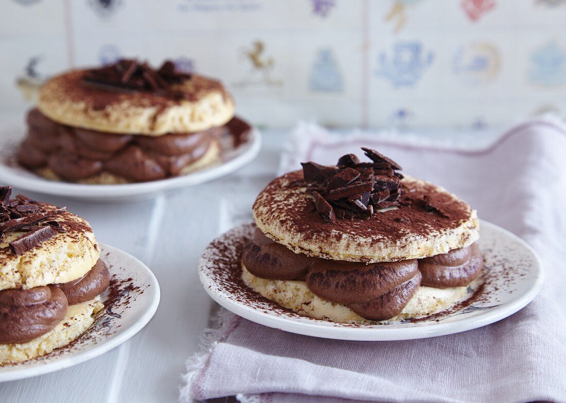 Pancake cakes with mocha cream