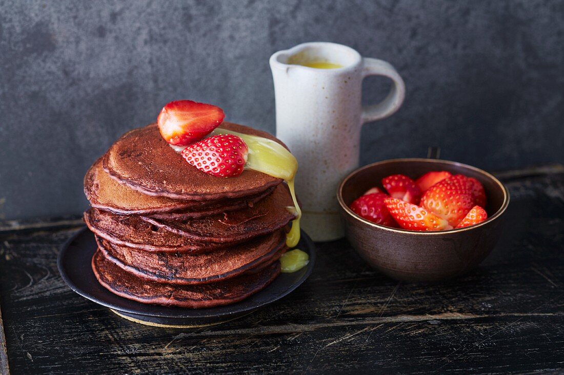Vegan chocolate pancakes with strawberries (soya-free)