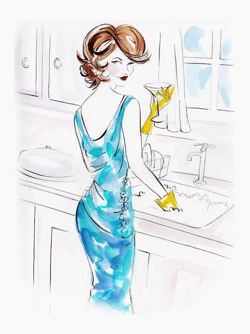 Braunhaarige Frau im Abendkleid trinkt Martini beim Abwaschen