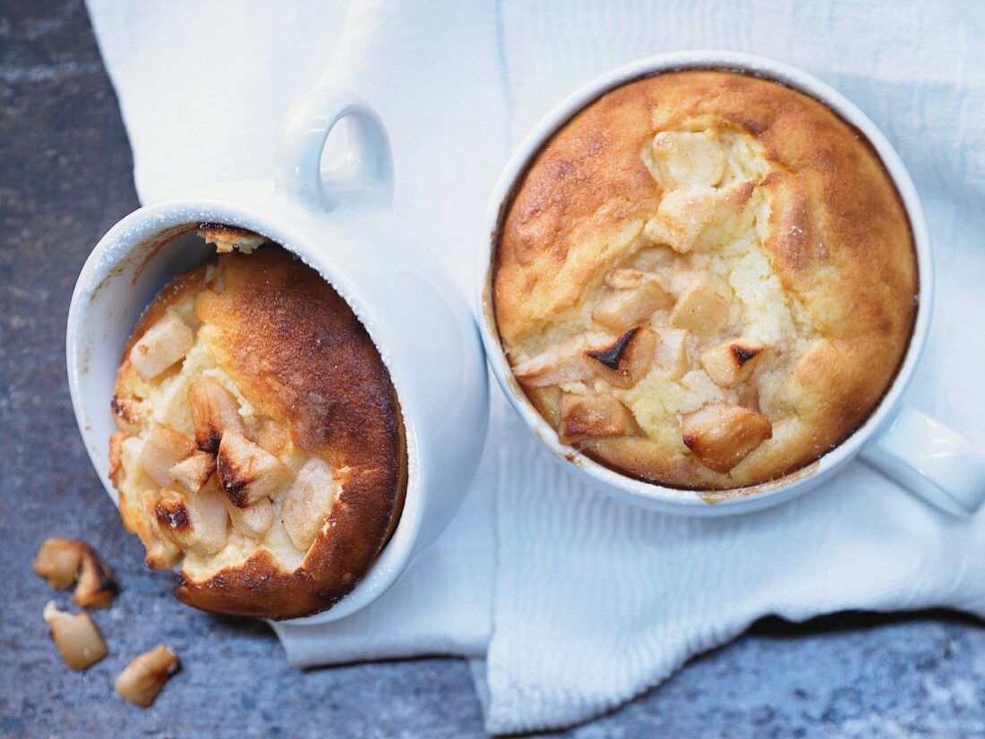 Quark bake with steamed apples