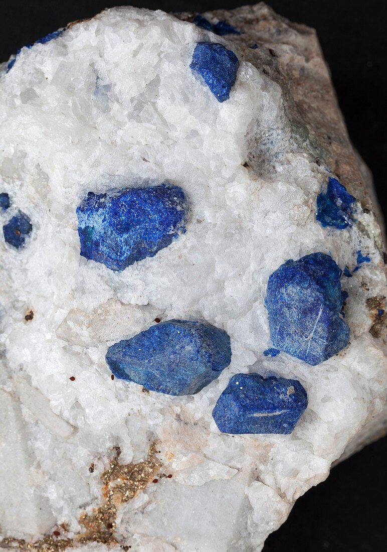 Lapis lazuli crystals I