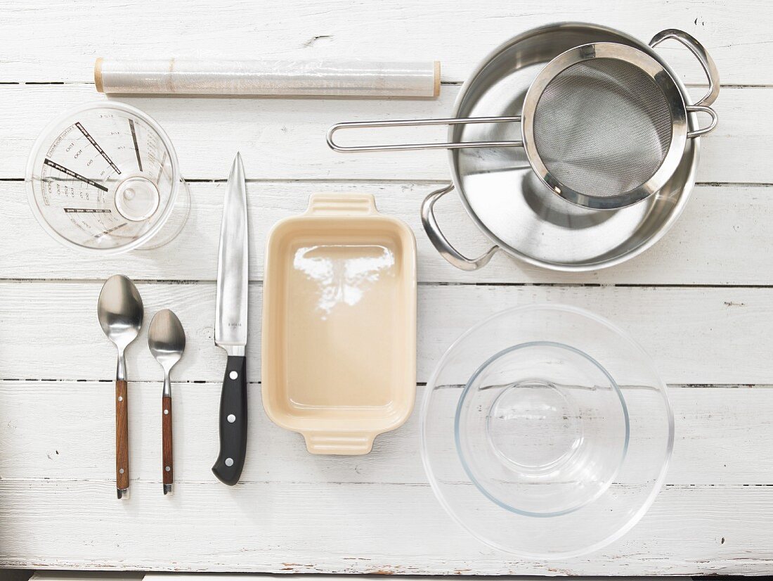 Kitchen utensils for making jelly