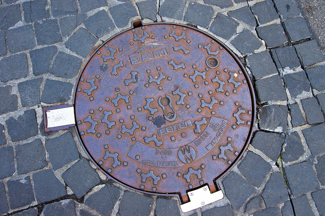 Zurich manhole cover