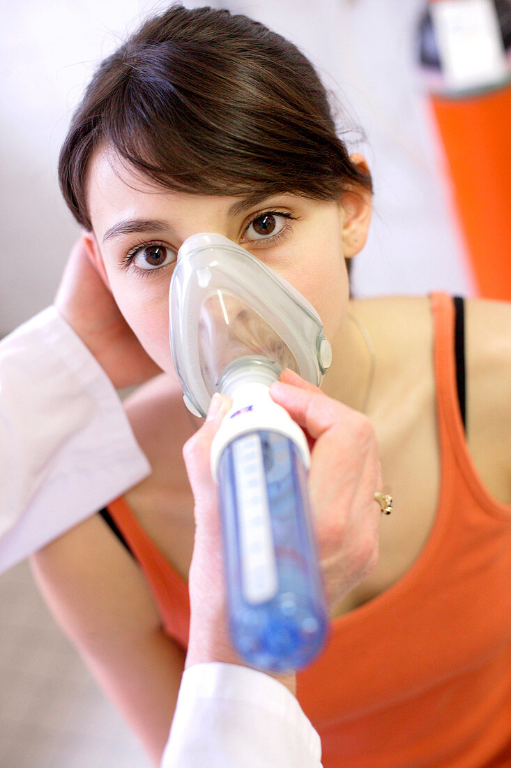 Woman during lung test