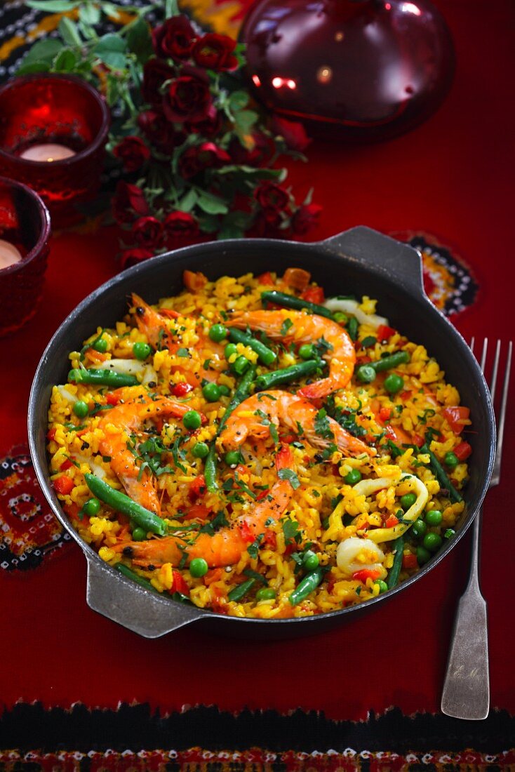 Paella mit Garnelen