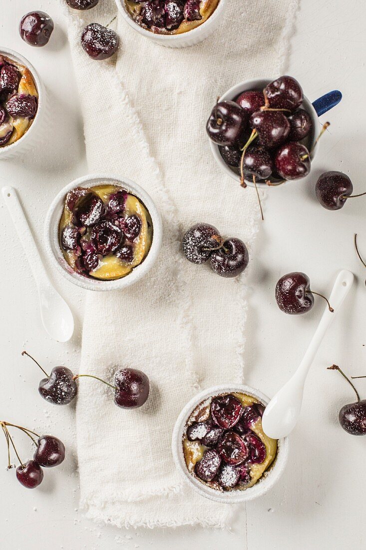 Cherry clafouti with icing sugar