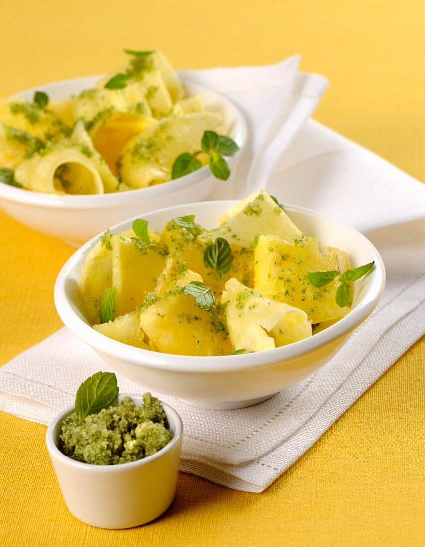 Pineapple salad with mint