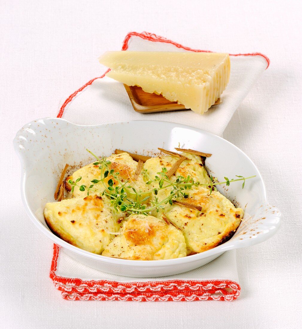 Gratinated ricotta gnocchi with Parmesan cheese