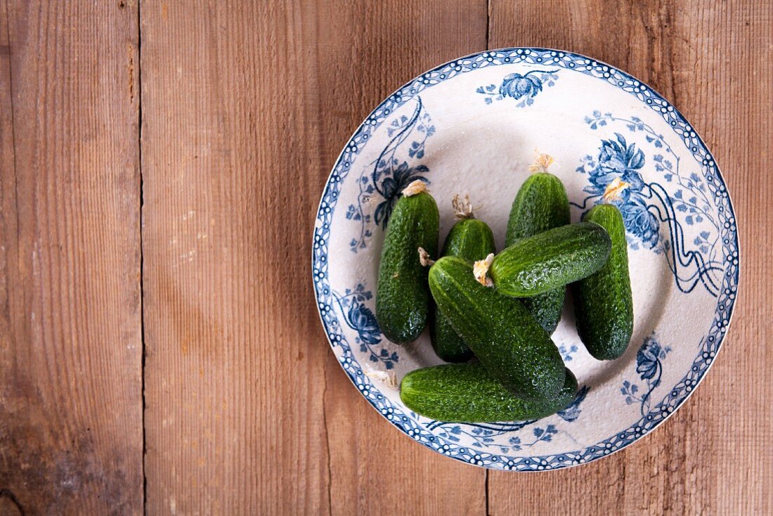 Gherkins with flowers on a plate