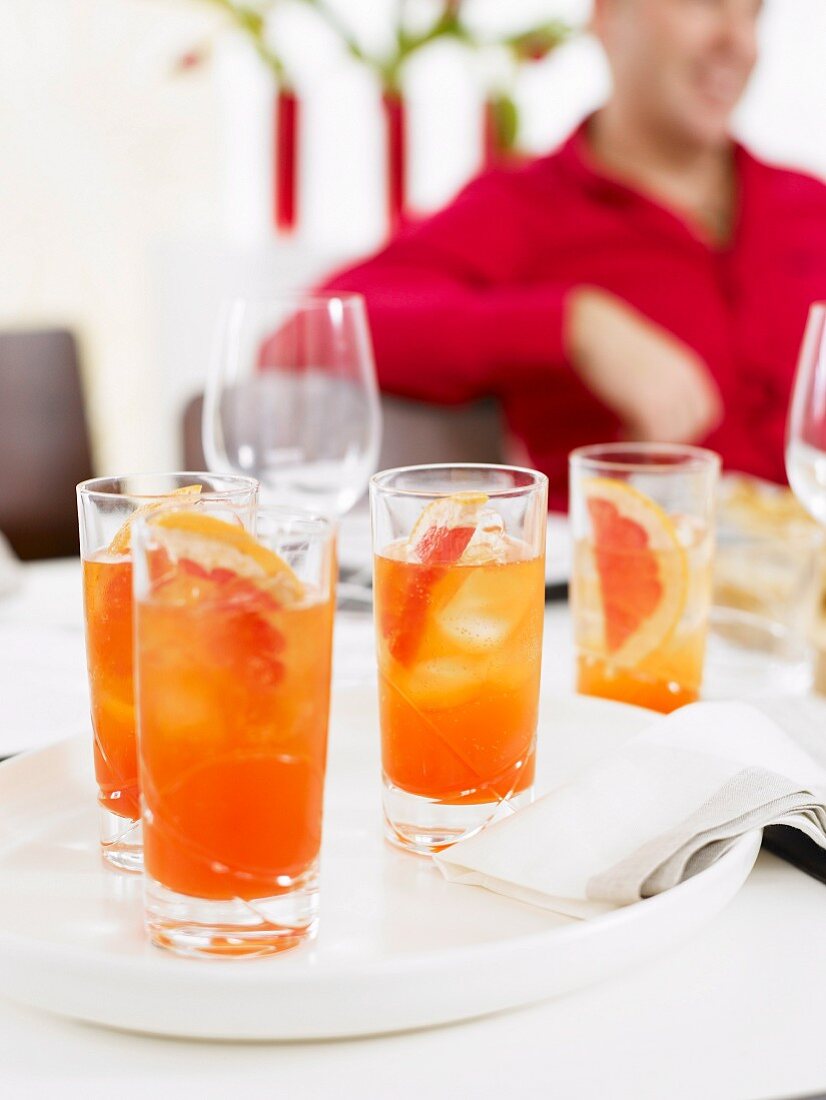Aperol-Pink Grapefruit Cocktails