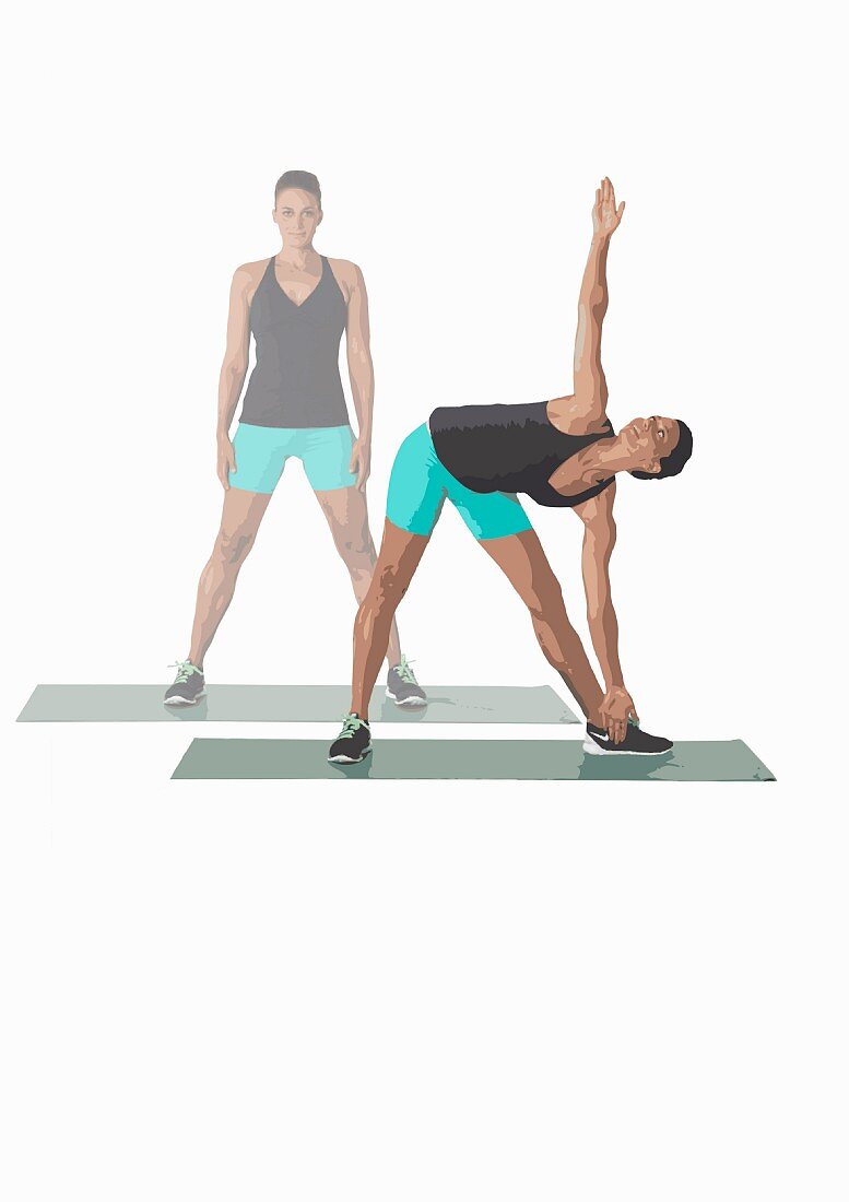 Dreieck (Yoga), Schritt 1: Beine auseinander, Schritt 2: Hand zu Fuß führen, Arme ausstrecken