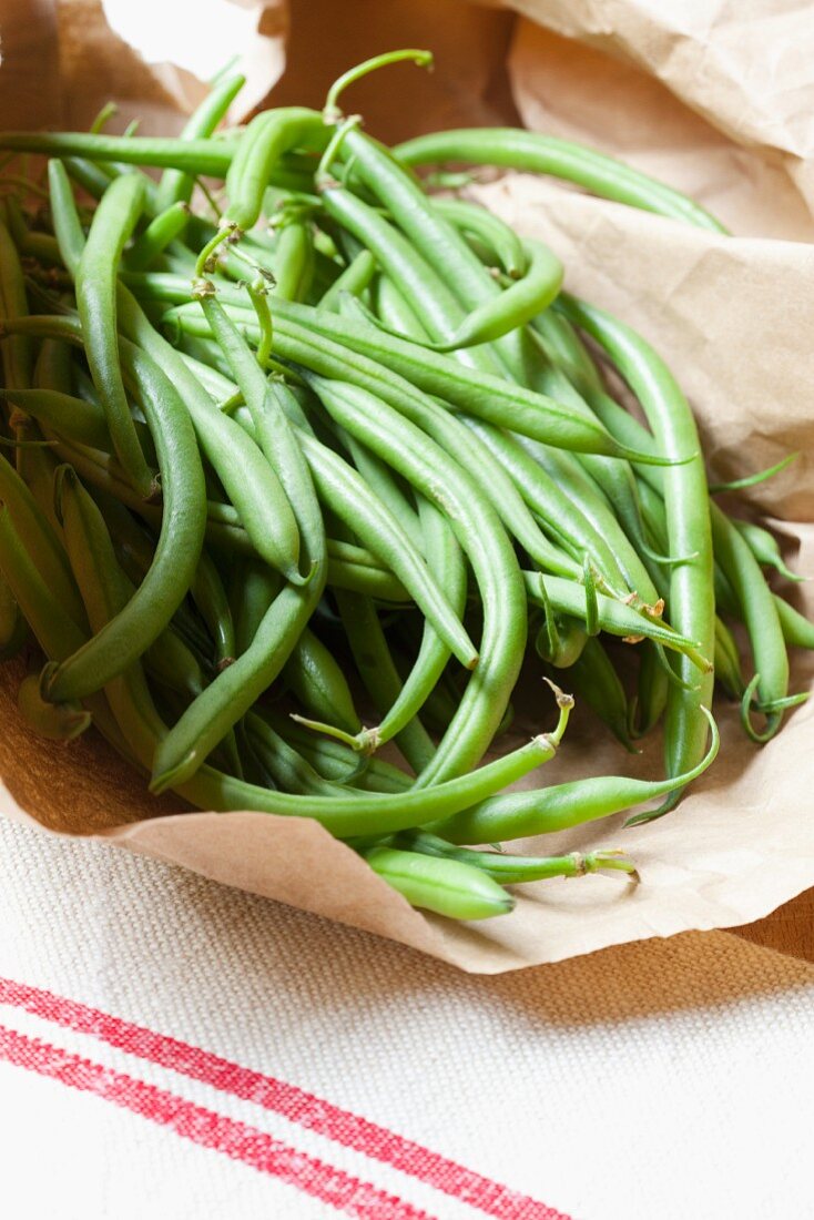 Green beans in a paper bag