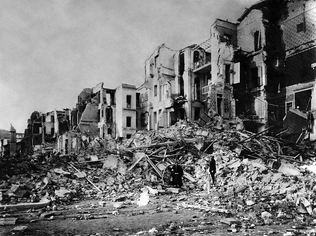 Ruins after Messina earthquake of 1908