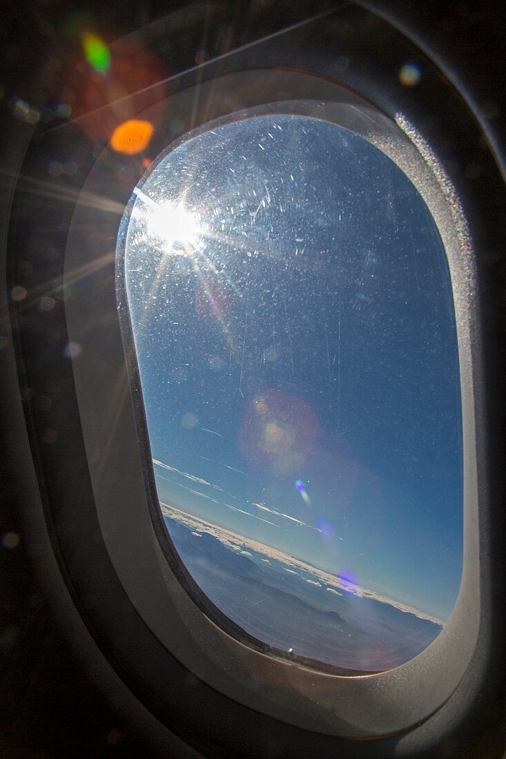 Sunlight flare in aircraft window