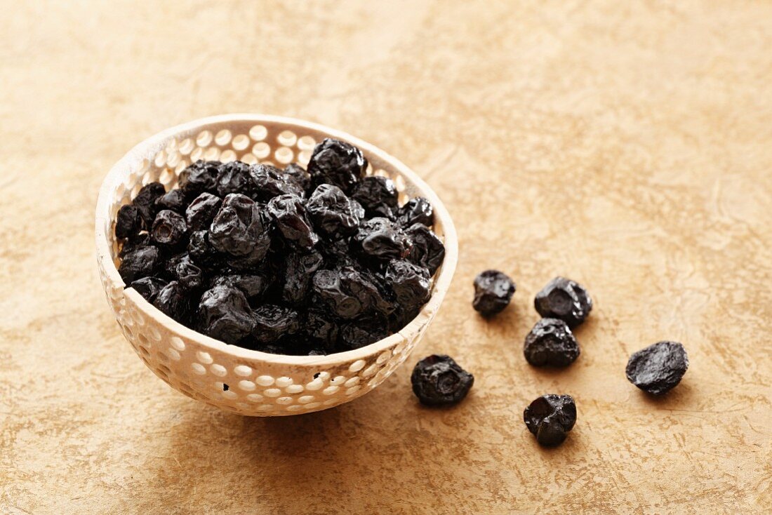 Dried blueberries