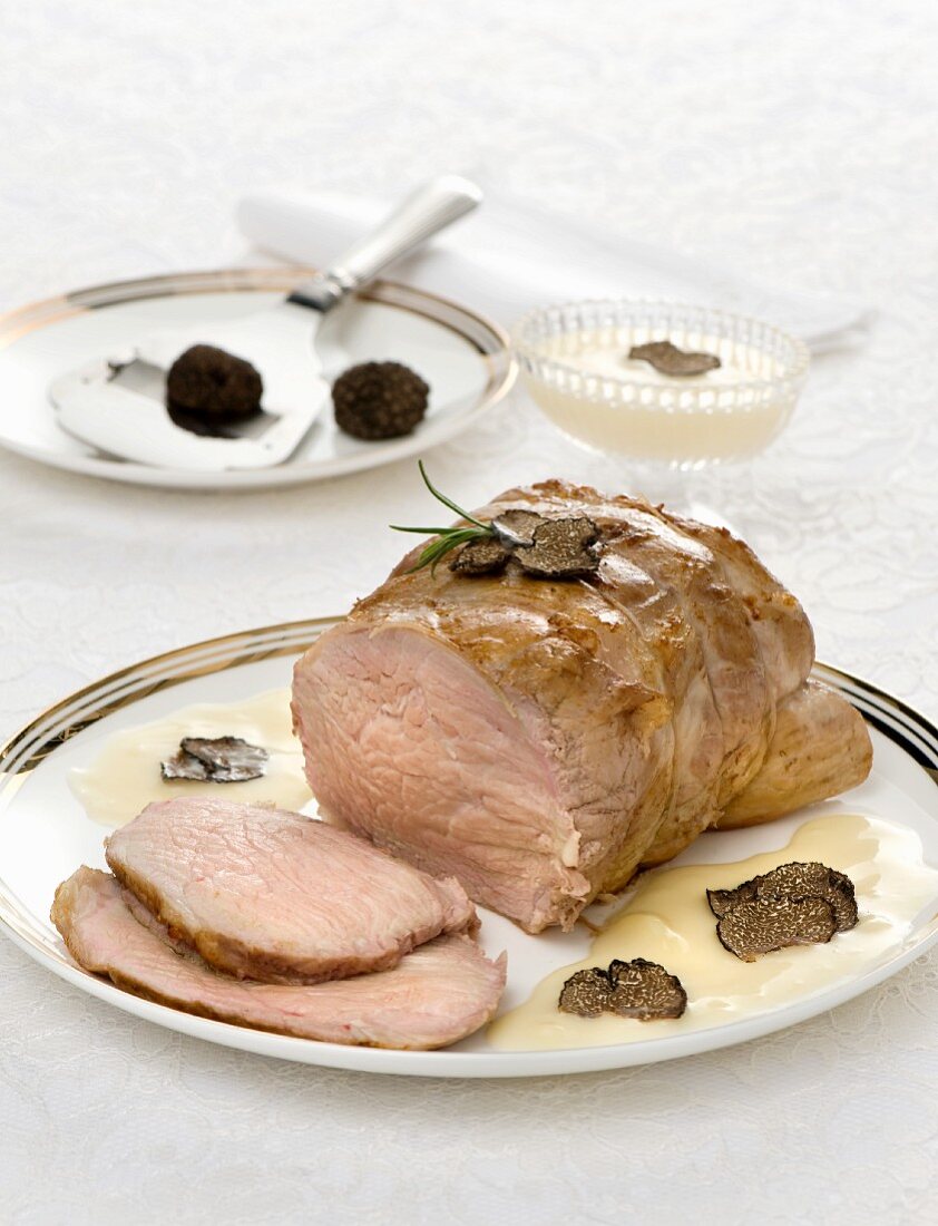 Roasted veal with truffles