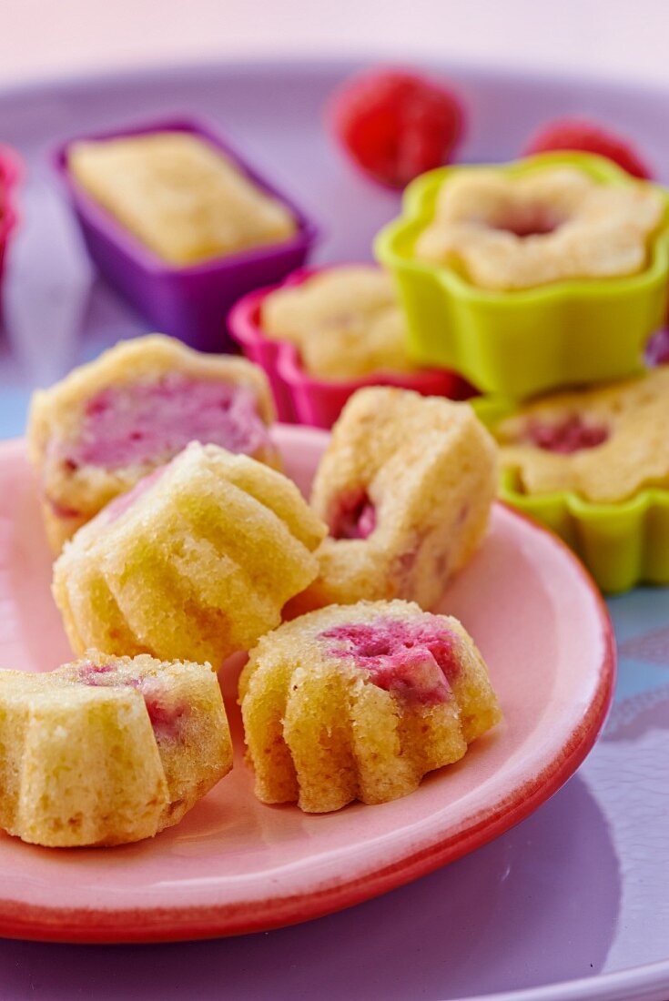 Steamed raspberry tartlets