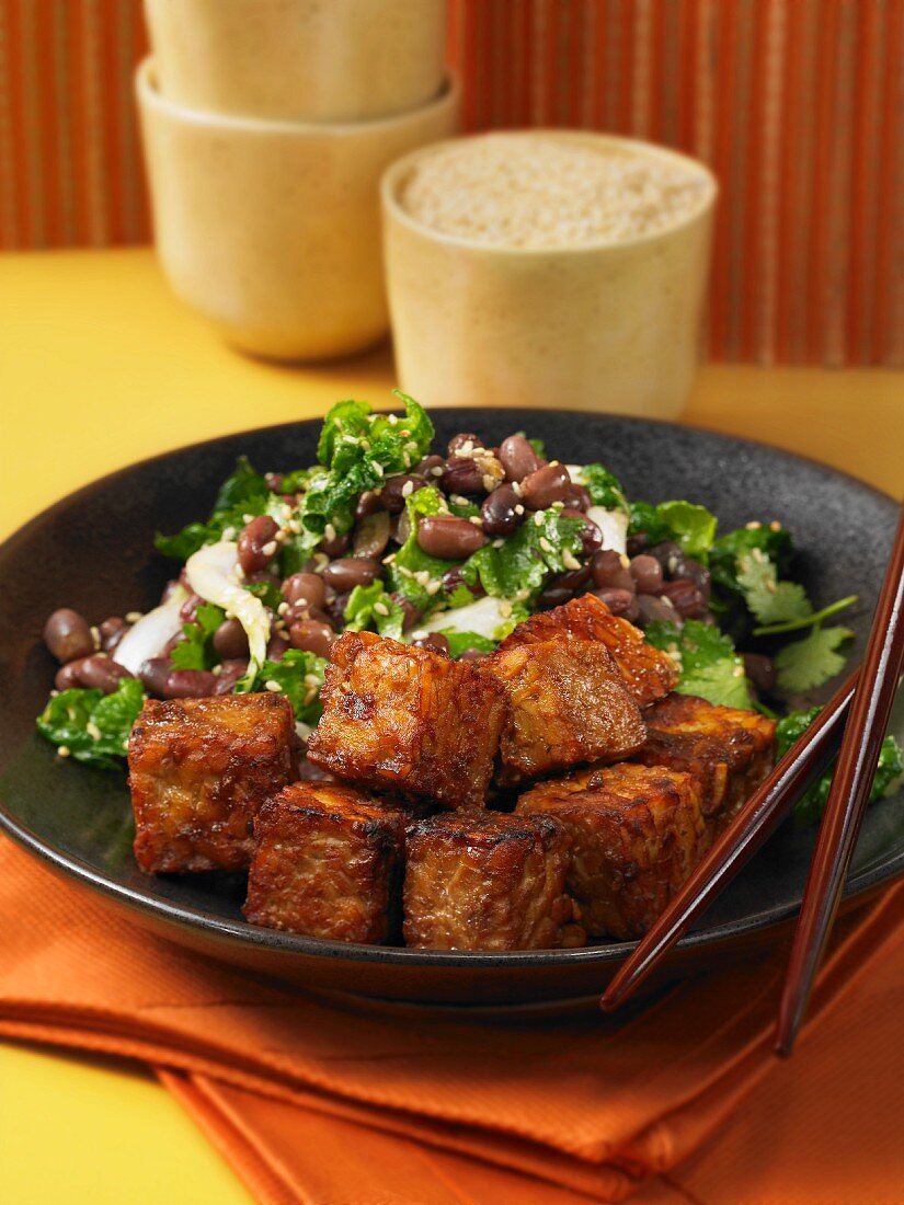 Fried tempeh with salad